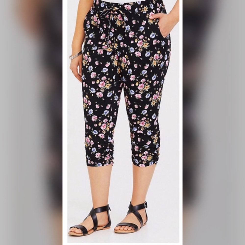 Floral Challis Jogger Capris